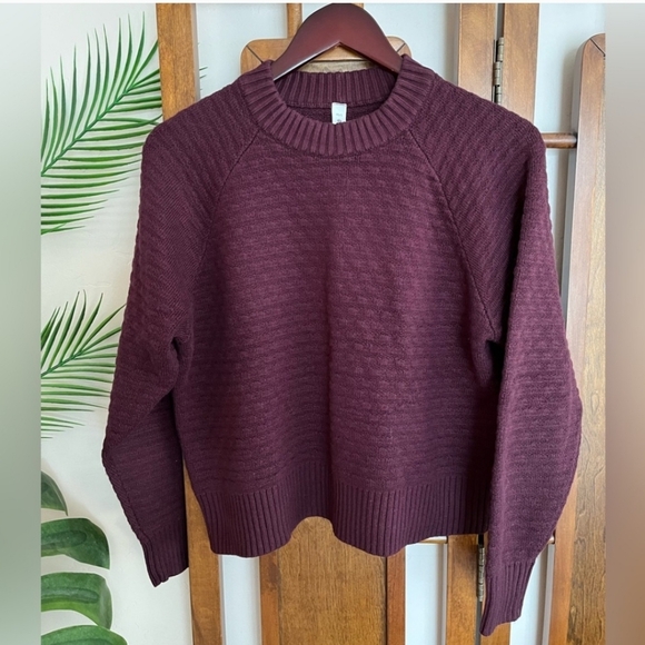 lululemon athletica Sweaters - Lululemon Texture Play Crew Sweater Cassis Maroon Cashmere Size XS S NWT